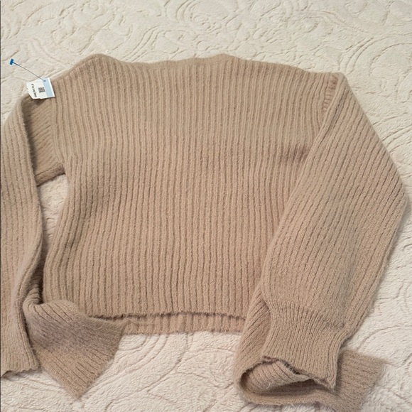 Astr Beige V-Neck Wrap Sweater - Picture 6 of 6